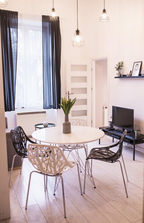 Kasia&Lukasz Apartments Krakau Buitenkant foto